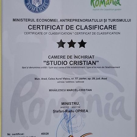 Studio Cristian Арад Екстер'єр фото